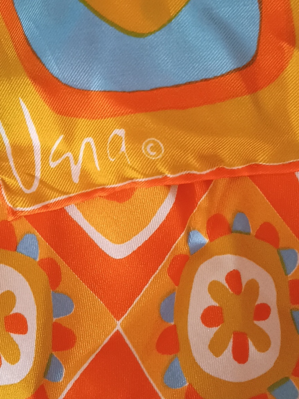 Two VERA Silk Scarves, 27 Inches Square & 24 Inches Square, Vintage, EUC! - Picture 2 of 5